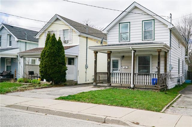 26 House Avenue, House detached with 3 bedrooms, 1 bathrooms and 2 parking in Brantford ON | Image 1