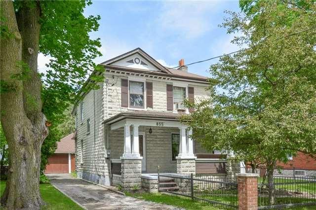 855 Hamilton St, House detached with 3 bedrooms, 2 bathrooms and 4 parking in Cambridge ON | Image 1