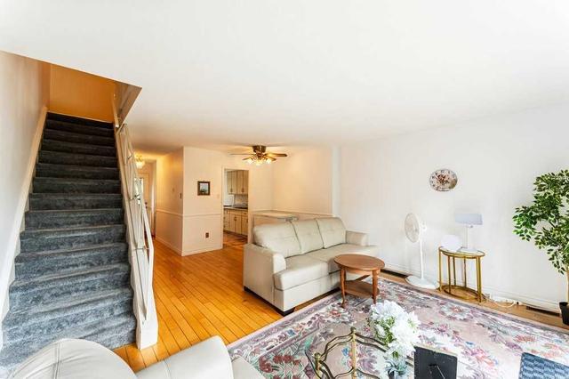 652 Wonderland Rd, Townhouse with 2 bedrooms, 2 bathrooms and 1 parking in London ON | Image 8