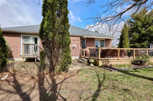107 Elizabeth St, House detached with 3 bedrooms, 2 bathrooms and 6 parking in Middlesex Centre ON | Image 19