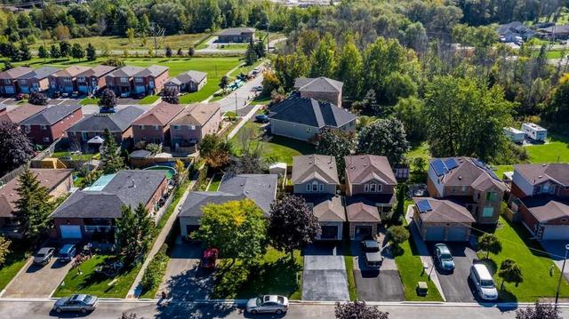 80 Ondrey St, House detached with 3 bedrooms, 2 bathrooms and 4 parking in Bradford West Gwillimbury ON | Image 20