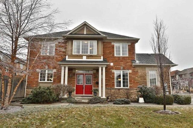 565 Fifty Rd, House detached with 4 bedrooms, 3 bathrooms and 2 parking in Hamilton ON | Image 1