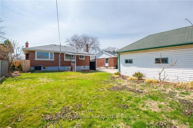 12 Milton Rd, House detached with 3 bedrooms, 2 bathrooms and 3 parking in St. Catharines ON | Image 25
