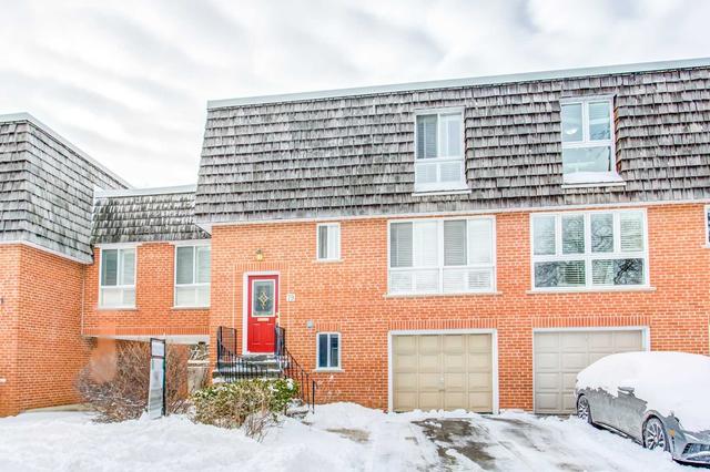 79 Crimson Millway, Townhouse with 3 bedrooms, 3 bathrooms and 2 parking in Toronto ON | Image 1