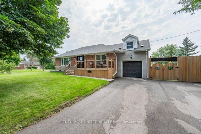 28 Masterson Dr, House detached with 3 bedrooms, 2 bathrooms and 5 parking in St. Catharines ON | Image 12
