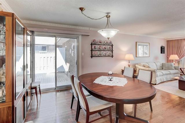 22 Burnhamill Pl, House detached with 3 bedrooms, 2 bathrooms and 6 parking in Toronto ON | Image 29