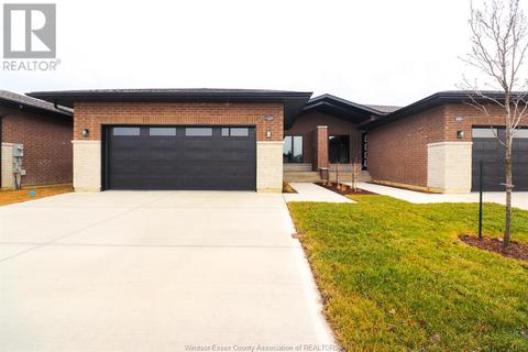 664 Lily Mac Boulevard, House attached with 2 bedrooms, 2 bathrooms and null parking in Windsor ON | Card Image