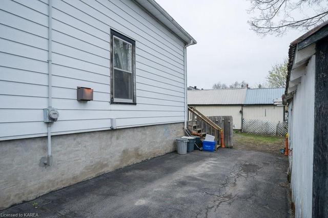 126 Dundas Street W, House detached with 4 bedrooms, 2 bathrooms and 4 parking in Greater Napanee ON | Image 45