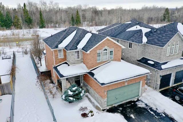 52 Graihawk Dr, House detached with 3 bedrooms, 4 bathrooms and 6 parking in Barrie ON | Image 1