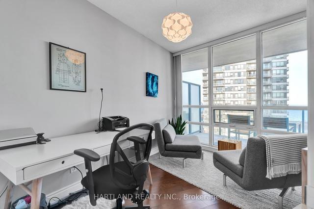 2007 - 15 Legion Rd S, Condo with 2 bedrooms, 2 bathrooms and 1 parking in Toronto ON | Image 10