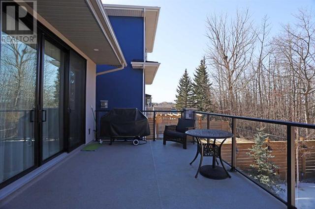 114 Rock Lake Heights Nw, House detached with 6 bedrooms, 4 bathrooms and 5 parking in Calgary AB | Image 43