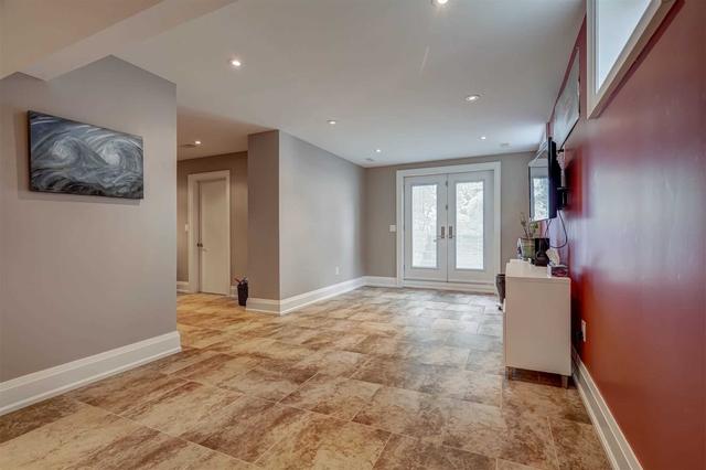 72 Jellicoe Ave, House detached with 4 bedrooms, 4 bathrooms and 7 parking in Toronto ON | Image 17