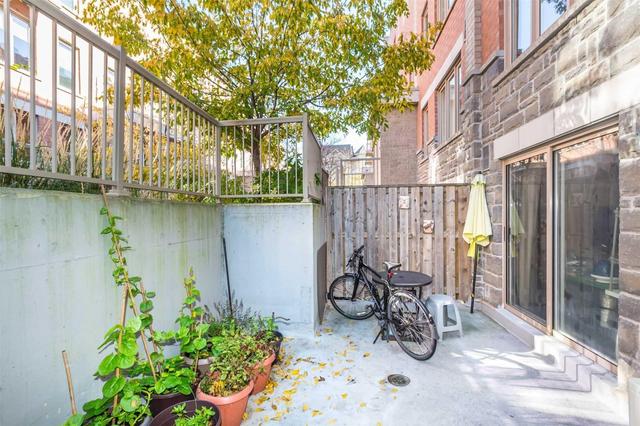 115 - 20 Foundry Ave, Townhouse with 2 bedrooms, 2 bathrooms and 1 parking in Toronto ON | Image 3