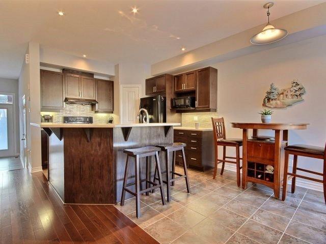 245 Kinghaven Cres, House attached with 3 bedrooms, 3 bathrooms and 3 parking in Ottawa ON | Image 7
