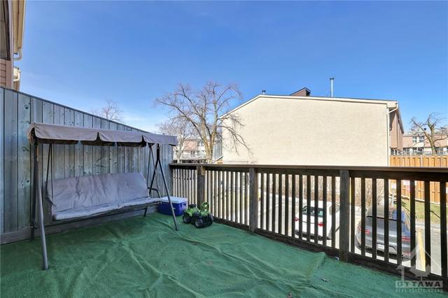 3415 Uplands Drive, Townhouse with 3 bedrooms, 2 bathrooms and 1 parking in Ottawa ON | Image 29