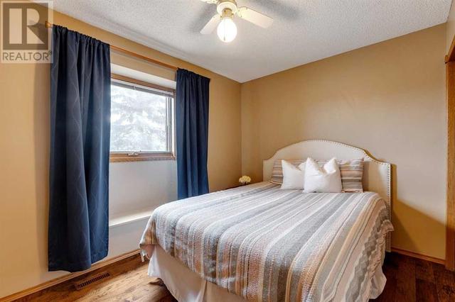 16527 Sunhaven Road Se, House detached with 4 bedrooms, 2 bathrooms and 4 parking in Calgary AB | Image 26