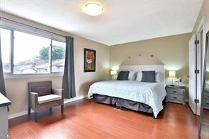 29 - 1580 Lancaster Dr, Condo with 3 bedrooms, 3 bathrooms and 2 parking in Oakville ON | Image 19