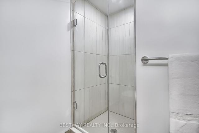 709 - 225 Village Green Sq, Condo with 1 bedrooms, 1 bathrooms and 1 parking in Toronto ON | Image 17