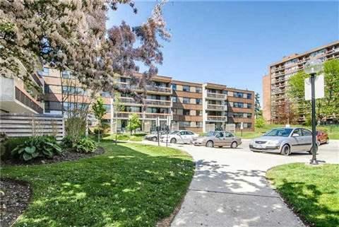 308 - 1815 O'connor Dr, Condo with 3 bedrooms, 2 bathrooms and 1 parking in Toronto ON | Image 2