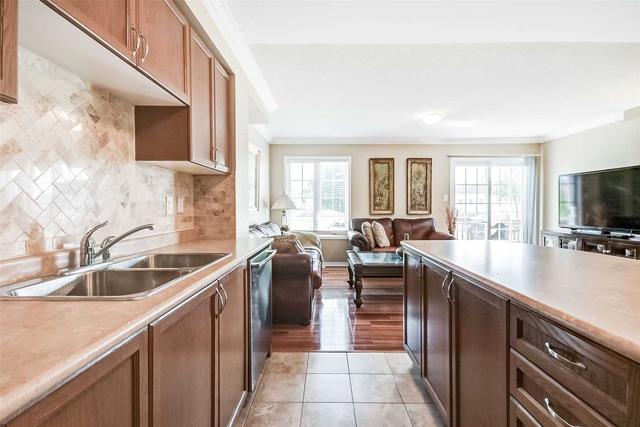 119 Russel Dr, House semidetached with 4 bedrooms, 4 bathrooms and 3 parking in Bradford West Gwillimbury ON | Image 5