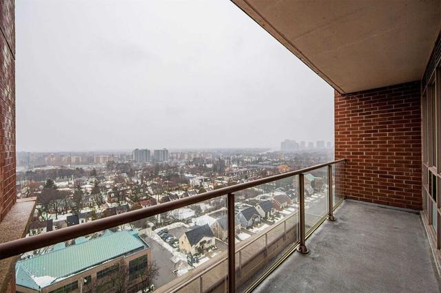 lph3 - 2 Clairtrell Rd, Condo with 2 bedrooms, 2 bathrooms and 2 parking in Toronto ON | Image 21
