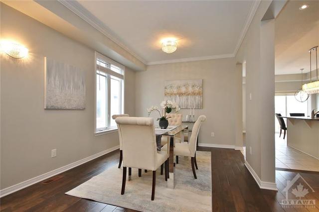 70 Tapadero Avenue, House detached with 4 bedrooms, 4 bathrooms and 4 parking in Ottawa ON | Image 6