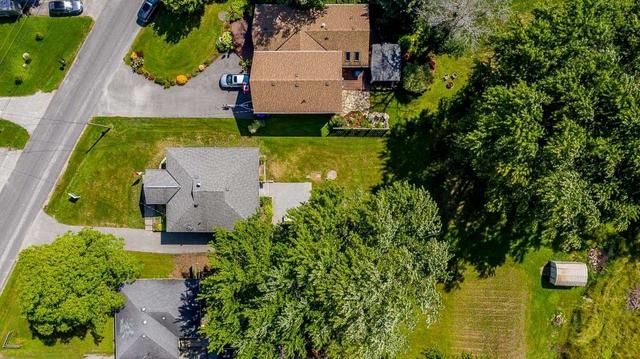 196 Bayshore Rd, House detached with 2 bedrooms, 2 bathrooms and 7 parking in Innisfil ON | Image 25