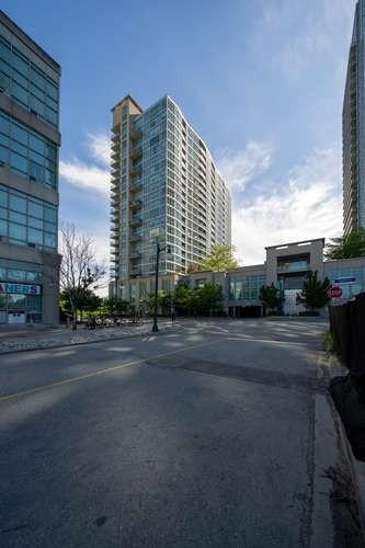 416 - 185 Legion Rd N, Condo with 2 bedrooms, 2 bathrooms and 1 parking in Toronto ON | Image 12