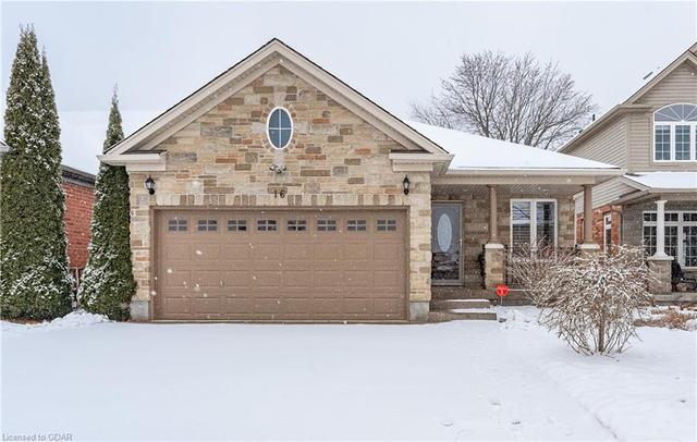 16 Atto Drive, House detached with 4 bedrooms, 3 bathrooms and 4 parking in Guelph ON | Image 1