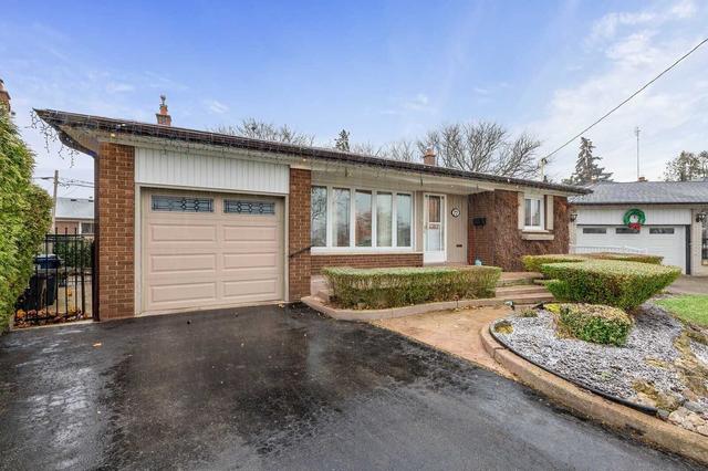 72 Norfield Cres, House detached with 3 bedrooms, 2 bathrooms and 3 parking in Toronto ON | Image 23