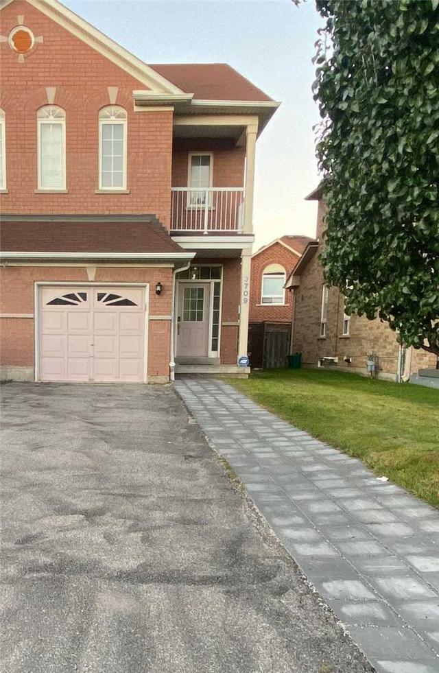 upper - 3709 Golden Locust Dr, House semidetached with 4 bedrooms, 3 bathrooms and 3 parking in Mississauga ON | Image 1