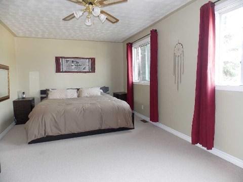 809 Lamarche St, House detached with 3 bedrooms, 3 bathrooms and 4 parking in Timmins ON | Image 4