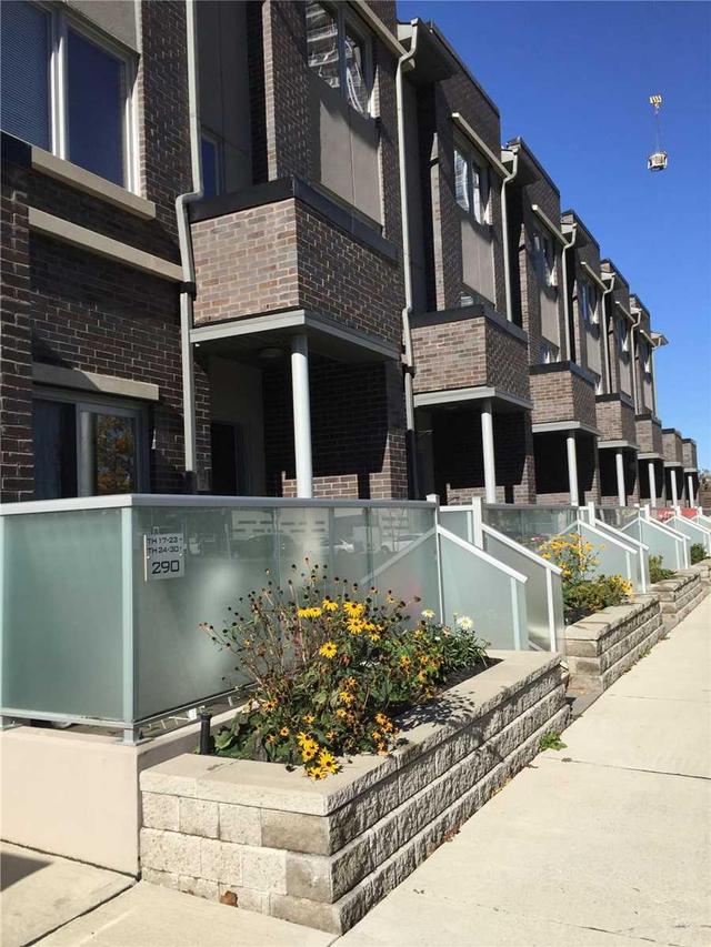 18 - 290 Village Green Sq, Townhouse with 3 bedrooms, 3 bathrooms and 2 parking in Toronto ON | Image 1