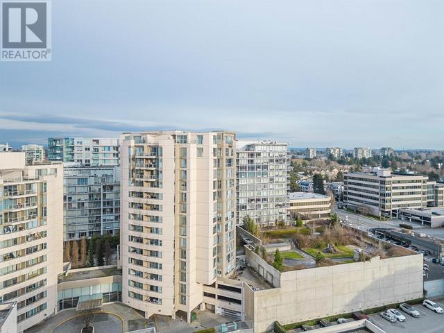1503 - 8248 Lansdowne Road, Condo with 2 bedrooms, 3 bathrooms and 3 parking in Richmond BC | Image 35