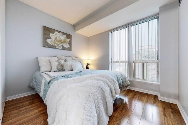 1703 - 8 Lee Centre Dr, Condo with 2 bedrooms, 2 bathrooms and 1 parking in Toronto ON | Image 18