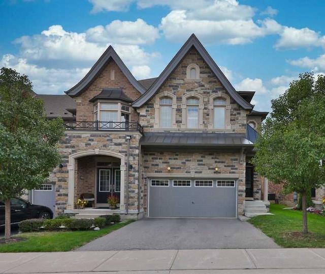 2470 Village Common, House attached with 4 bedrooms, 5 bathrooms and 4 parking in Oakville ON | Image 1