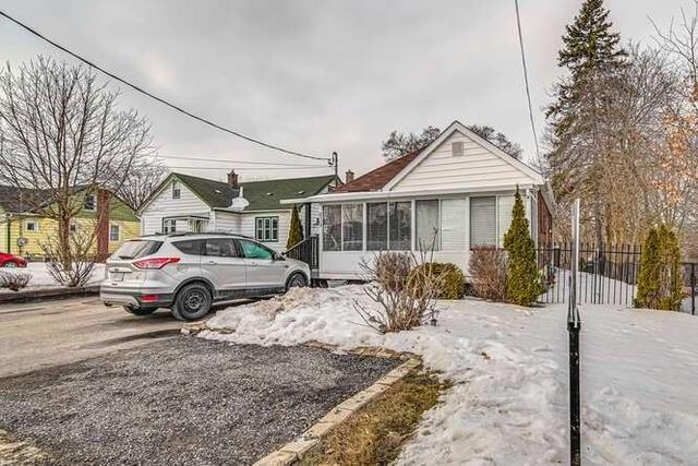 839 Armour Rd, House detached with 3 bedrooms, 2 bathrooms and 4 parking in Peterborough ON | Image 34