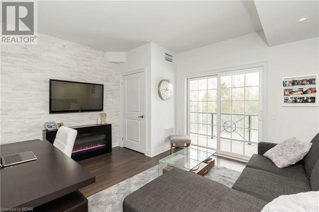 210 - 7 Greenwich Street, House attached with 1 bedrooms, 1 bathrooms and 1 parking in Barrie ON | Image 12