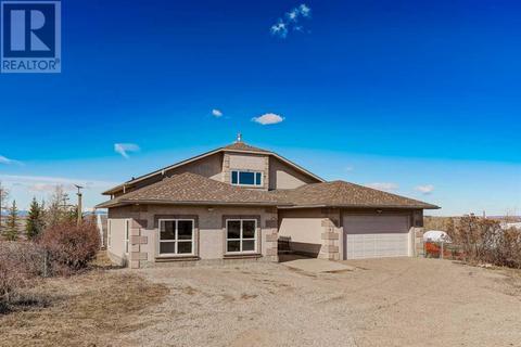 418001 Highway 783, House detached with 3 bedrooms, 2 bathrooms and null parking in Foothills County AB | Card Image