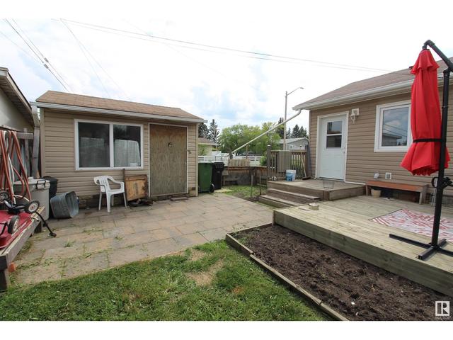 9703 100 St, House detached with 2 bedrooms, 1 bathrooms and null parking in Westlock AB | Image 13