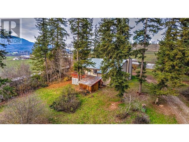 11 Gardom Lake Road, House detached with 2 bedrooms, 2 bathrooms and null parking in North Okanagan F BC | Image 59