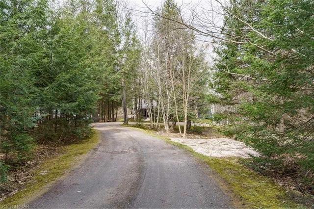 1086 Partridge Lane, House detached with 3 bedrooms, 5 bathrooms and 8 parking in Muskoka Lakes ON | Image 39