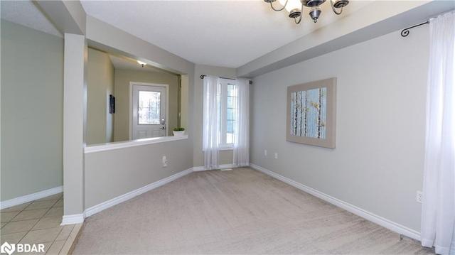 61 Summerset Dr, House detached with 4 bedrooms, 4 bathrooms and 6 parking in Barrie ON | Image 7