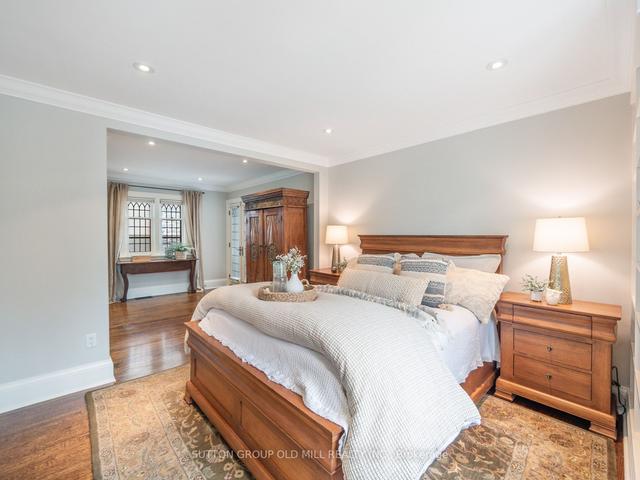 231 Grenview Blvd S, House detached with 3 bedrooms, 3 bathrooms and 3 parking in Toronto ON | Image 5