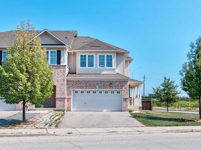 2001 Trawden Way, House attached with 4 bedrooms, 3 bathrooms and 4 parking in Oakville ON | Image 34