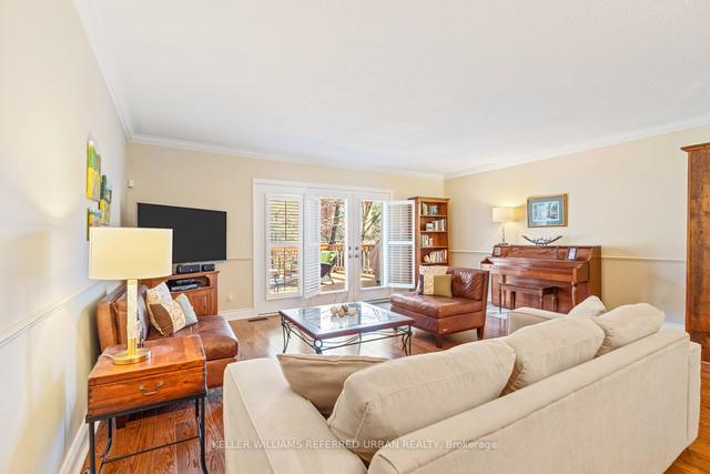51 Windhaven Pl, House attached with 3 bedrooms, 3 bathrooms and 2 parking in Oakville ON | Image 7