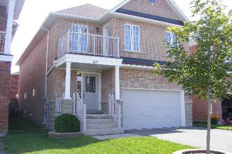112 Monteith Cres, House detached with 4 bedrooms, 4 bathrooms and 3 parking in Vaughan ON | Image 1