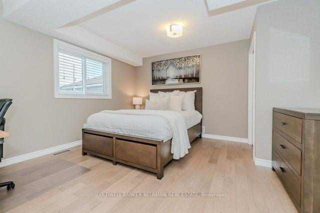 295 Metcalfe St, House detached with 4 bedrooms, 3 bathrooms and 6 parking in Guelph ON | Image 5