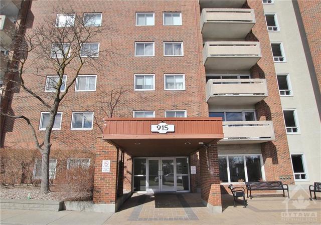 710 - 915 Elmsmere Road, Condo with 2 bedrooms, 1 bathrooms and 1 parking in Ottawa ON | Image 2