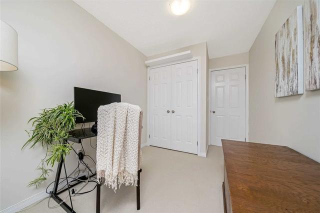 86 - 35 Mountford Dr, Townhouse with 3 bedrooms, 2 bathrooms and 1 parking in Guelph ON | Image 19